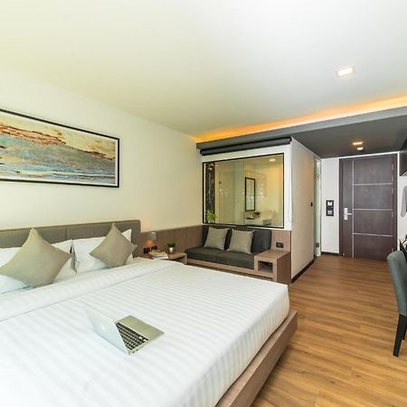 Pause And Play Hotel Chiang Mai Exterior photo